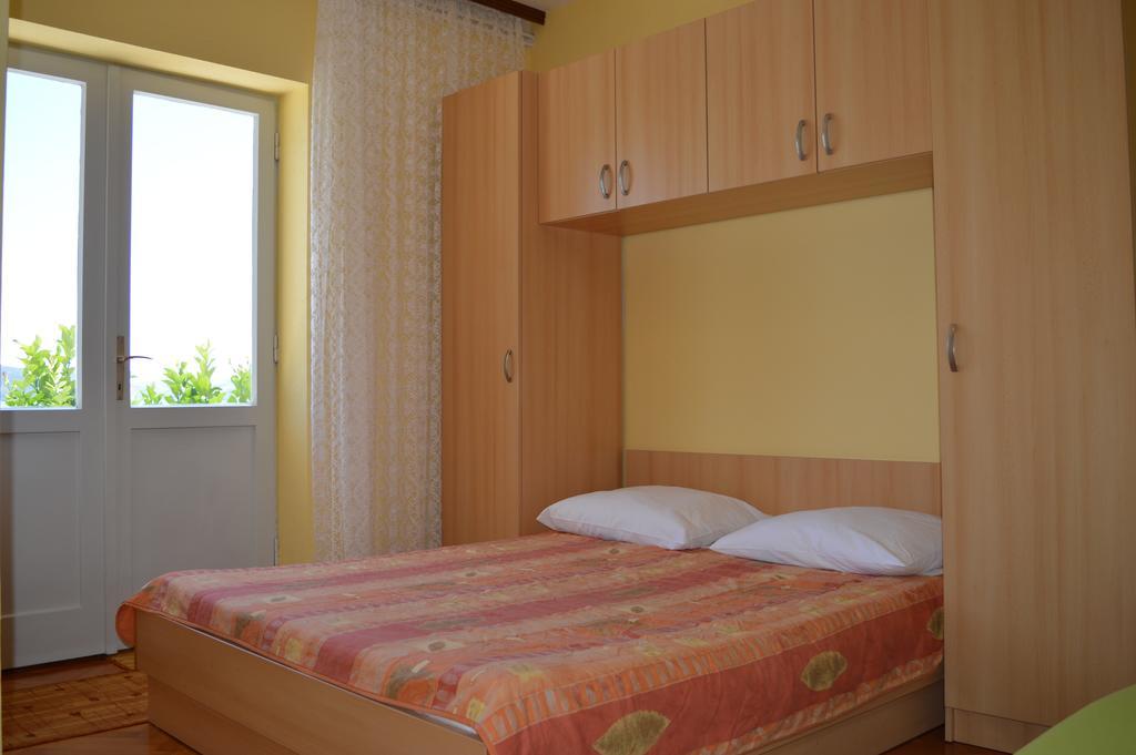 Apartments Majstrovic Živogošće Exterior foto